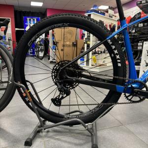 Mondraker Chrono Carbon R T.M